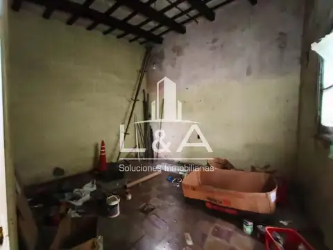 EN VENTA TERRENO CON CASA A DEMOLER