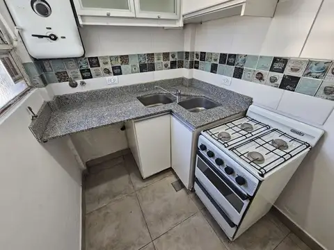 Departamento en Alquiler en Almagro, $ 600.000