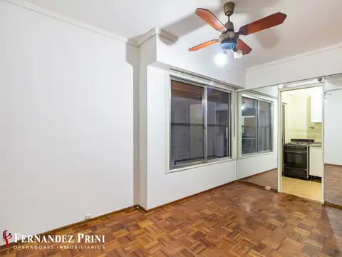 Doctor Tomás Manuel De Anchorena 1600, Piso 2