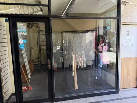 LOCAL EN VENTA EN VILLA LUGANO