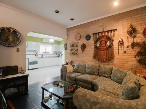 VENTA CASA 4 AMBIENTES LOTE PROPIO RAMOS MEJIA