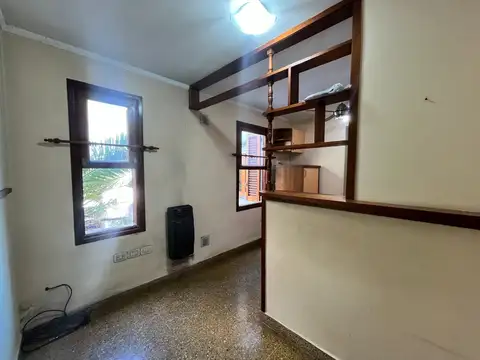 41 ENTRE 26 Y 27 1500