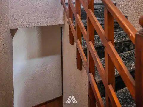 Casa 7 ambientes con 3 baños