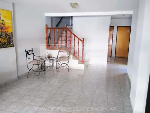 Madero al 1100 esquina Constitución