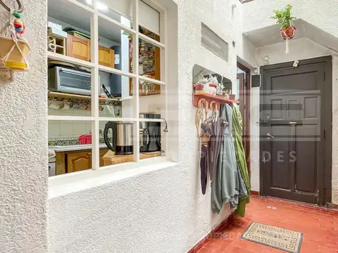 Depto Tipo Casa en Venta al Este