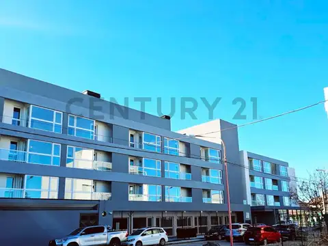 Arturo Capdevilla y Rubén Darío , Piso 0