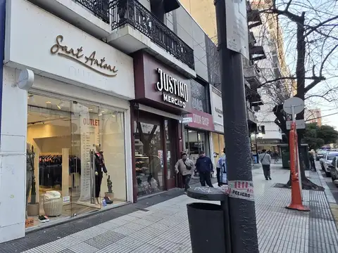 Local en Alquiler en Av. Santa Fe y Montevideo, Barrio Norte. Apto todo destino, Sin expensas