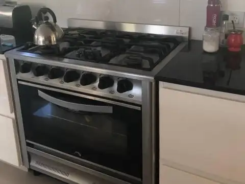 Los Jazmines Pilar del Este