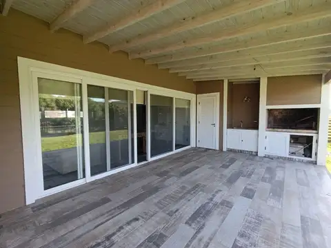 AV DEL PARQUE Y RECONQUISTA