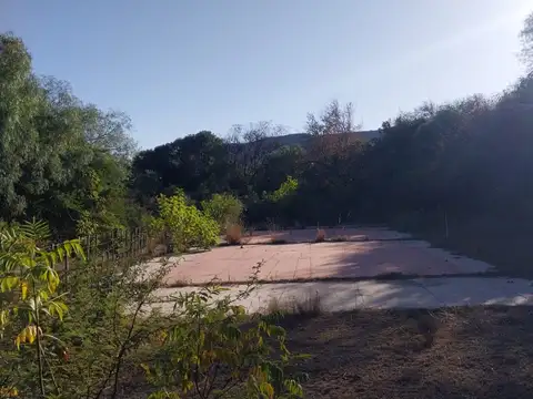 Terreno en Venta en Loma Bola, USD 28.000