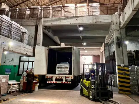 DEPOSITO EN VENTA EN AVELLANEDA