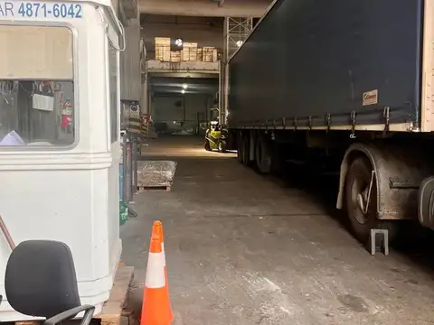 Estanislao Zeballos 400