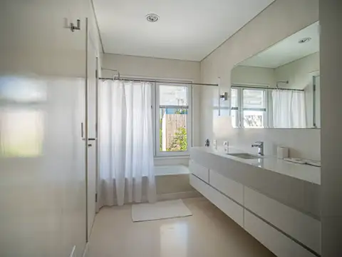 Casa en Alquiler Temporal en Maldonado, USD 15.000