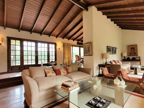 VENTA CASA 5 AMB LAS LOMAS DE SAN ISIDRO APTO CRED