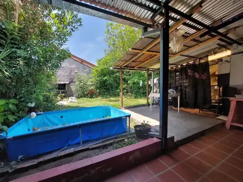 Casa 4 ambientes con 1 baño
