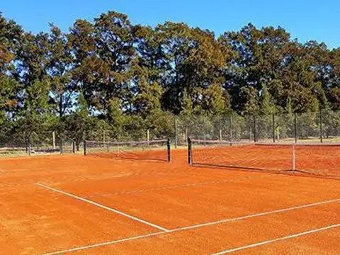 VENTA LOTE AZHARES DEL PARANA BARRIO RAICES.