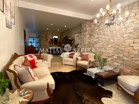 Propiedad 5 ambientes de Categoría en Castelar Norte