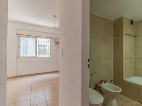 Departamento 2 ambientes con 1 baño
