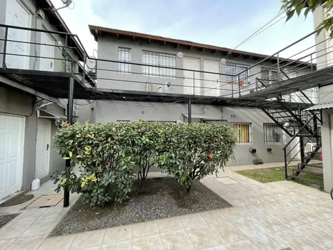 DEPTO | 2 AMBIENTES | CENTRO DE PILAR | LUMINOSO | PRIMER PISO | 11 DE SEPTIEMBRE