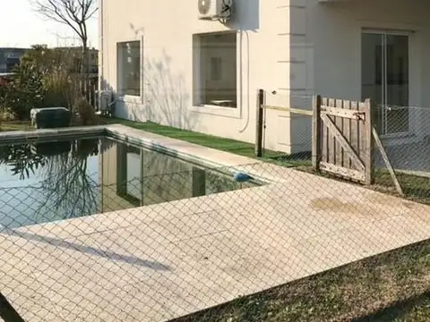 Casa en Venta al Noreste