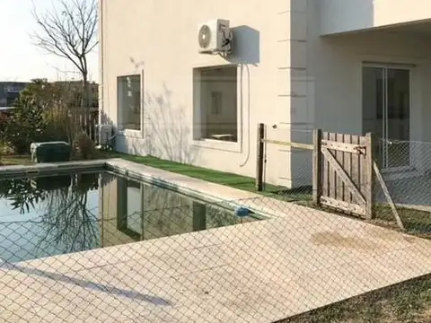 Casa en Venta al Noreste