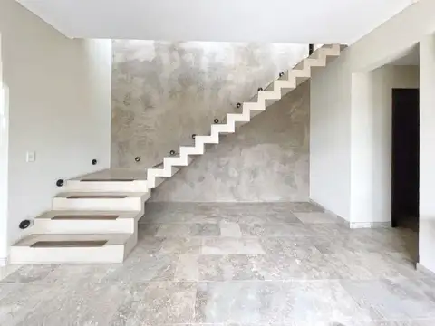 Casa en Alquiler al Norte