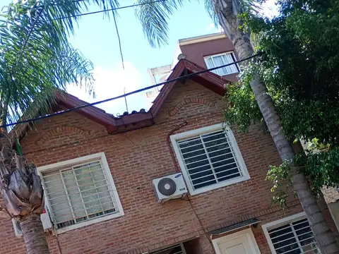 Casa en venta en Villa Luzuriaga