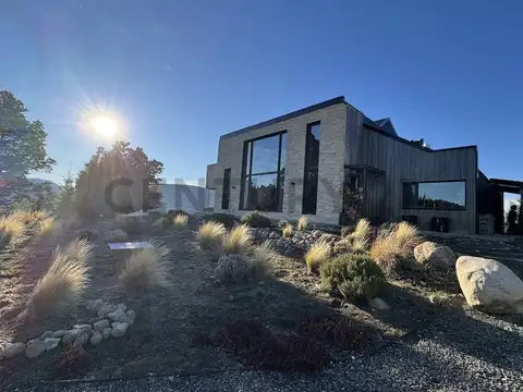 VENTA, CASA EN POTRERO ALTO, SAN MARTIN DE LOS ANDES, PATAGONIA