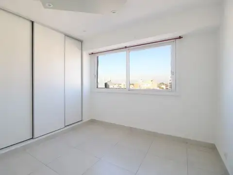 DEPTO 4 AMB - APTO CRÉDITO - LANUS ESTE CENTRO