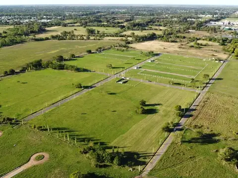 Terreno en Venta Barrio Senderos, Gorina