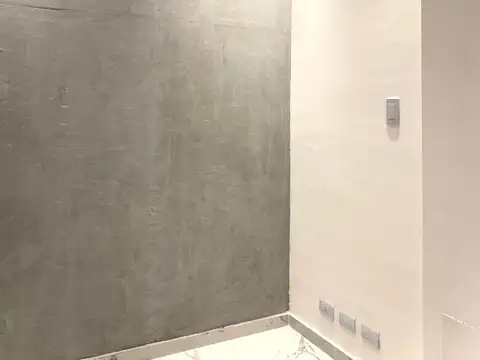 Local en Alquiler en Abasto, $ 800.000