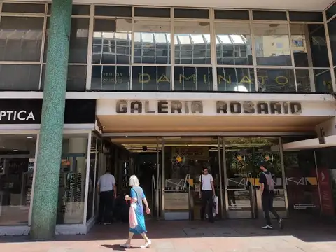 Oficina en  Venta en Centro de Rosario con cochera San Martin 800