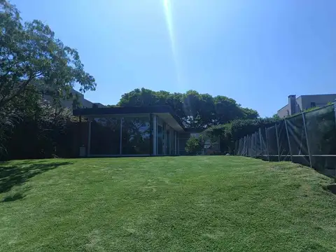 Casa en Alquiler en Santa Barbara, USD 4.000