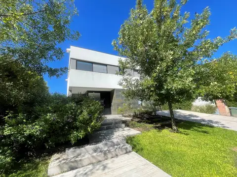 Casa en Venta en Castaños Nordelta