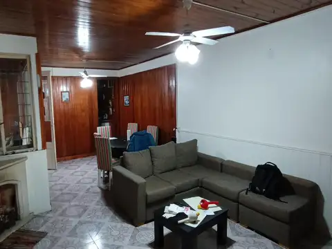 Depto Tipo Casa en Venta de 5 ambientes