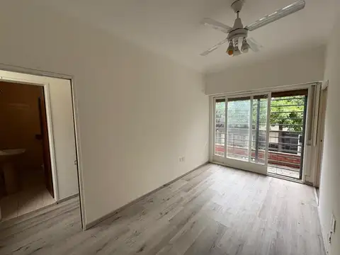 ALQUILER-PH 2 AMB-MATADEROS-CON BALCON