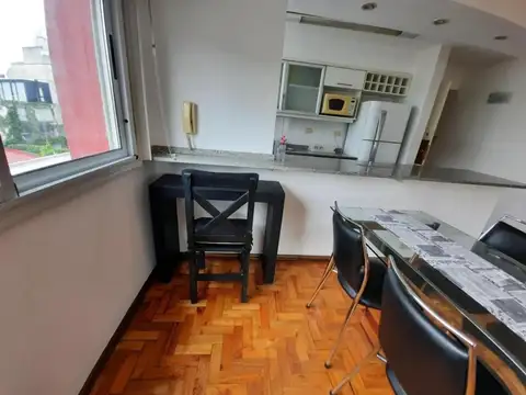 Alquilo Temporario en Palermo Sojo, Amplio Departamento de 3 ambientes con balcón, 4 PAX