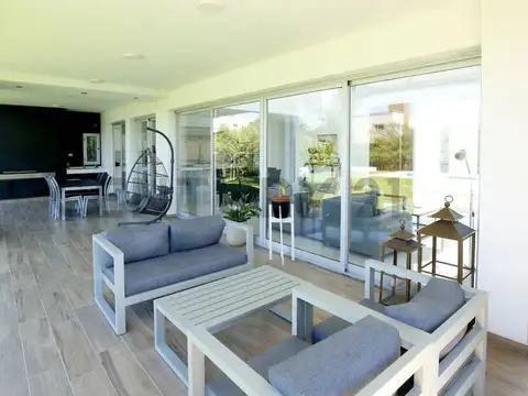 CASA EN VENTA EN FINCAS DE HUDSON