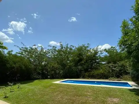 Lindísima casa en Glorietas  en una planta IMPECABLE