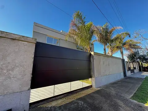 Casa en Venta en Funes, USD 248.000