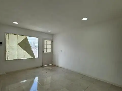 Local en Alquiler en Rio Grande, $ 600.000