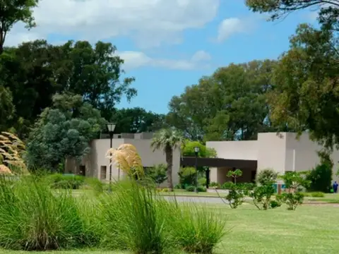 Terreno en Venta de 946,0 m2