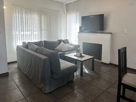 Casa en Venta en Manuel B Gonnet, USD 210.000