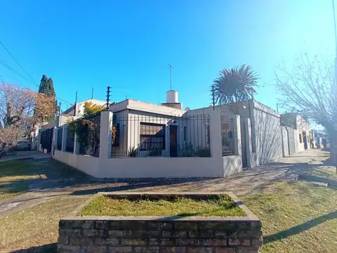 Calle 105 - Lynch Pueyrredón 5200