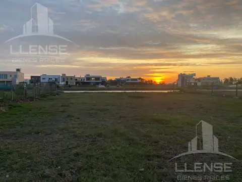 Lote en venta vista Laguna Barrio Villalobos-Hudson