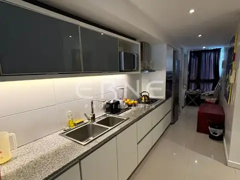 San Lorenzo 1500 , Piso 4