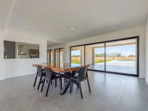 Casa en Venta 1 año