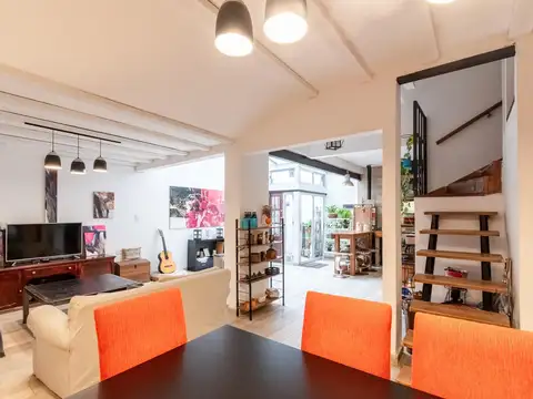 IMPERDIBLE! DIVINO PH CON TODO EL ENCANTO EN EL CENTRO DE SAN ISIDRO.