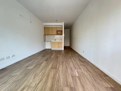 Av. Cramer 3206 1º E (Esquina Tamborini)