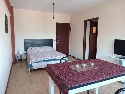 Hermoso Mono ambiente a 1 cuadra del mar